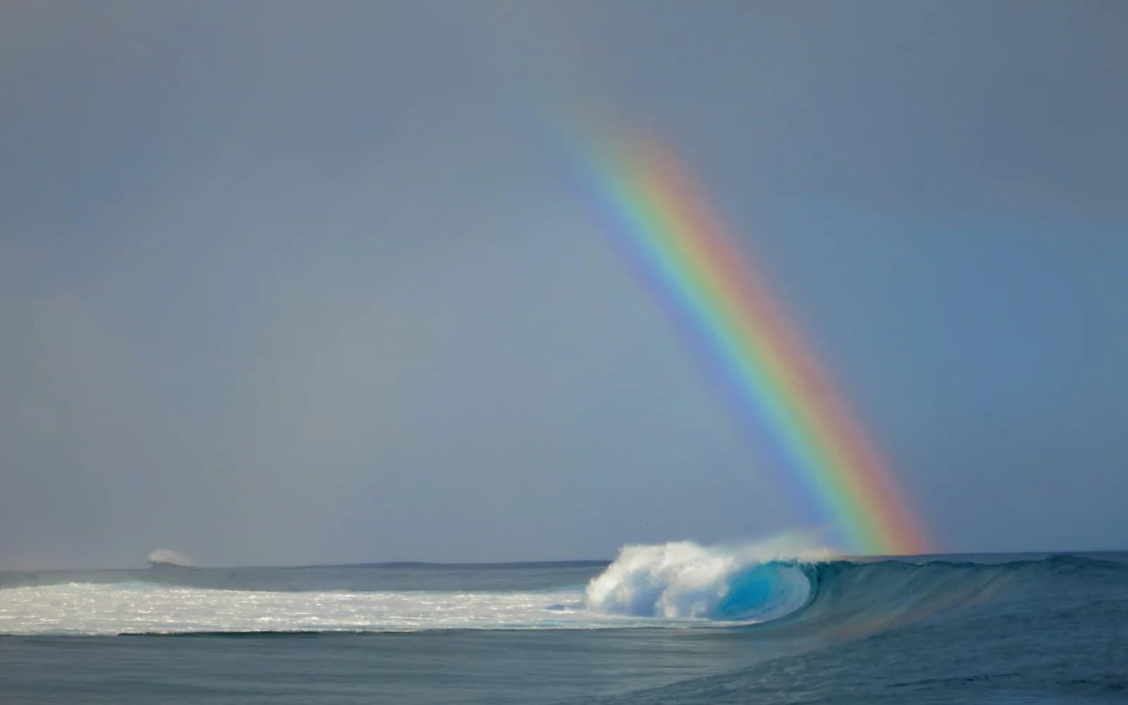 Surf à Teahupo'o (presqu'ile de Tahiti), Polynesie francaise (FR)