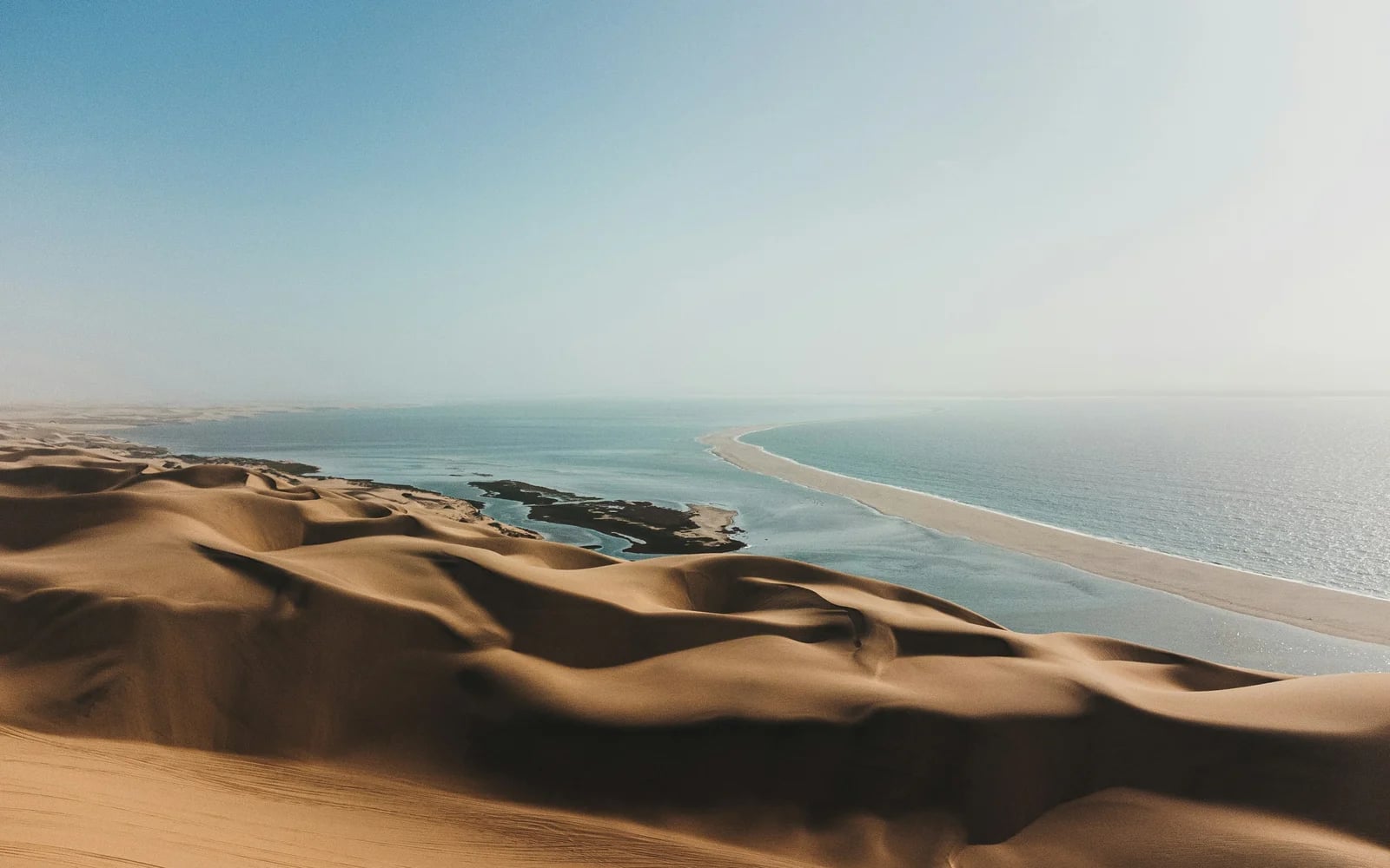 Surf à Walvis Bay / Skeleton Bay, Namibie