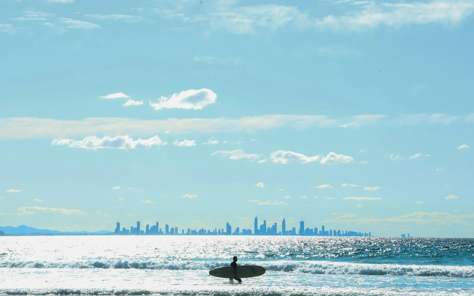 Surf à Coolangatta (Gold Coast sud), Australie