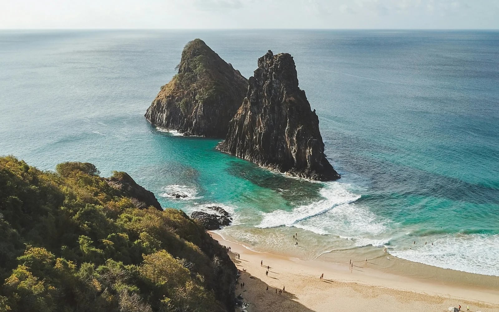 Surf à Fernando de Noronha, Bresil