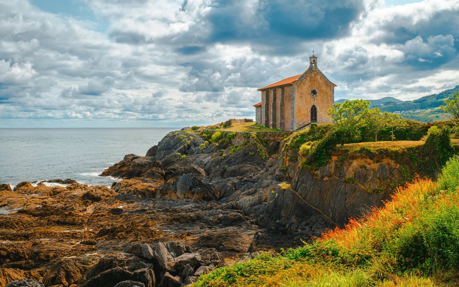 Surf à Mundaka, Espagne